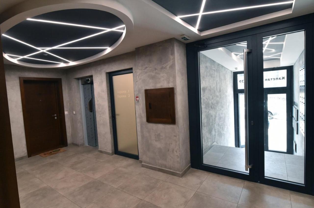 Appartamento Tayson Square Dorcol New Location Free Garage Belgrado Esterno foto